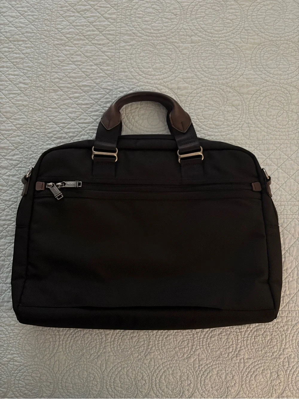 Tumi alpha bravo